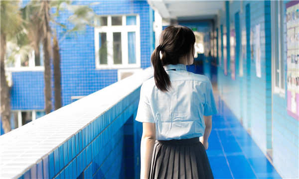 九龙如何找到一个可以帮助我生孩子的女人？
